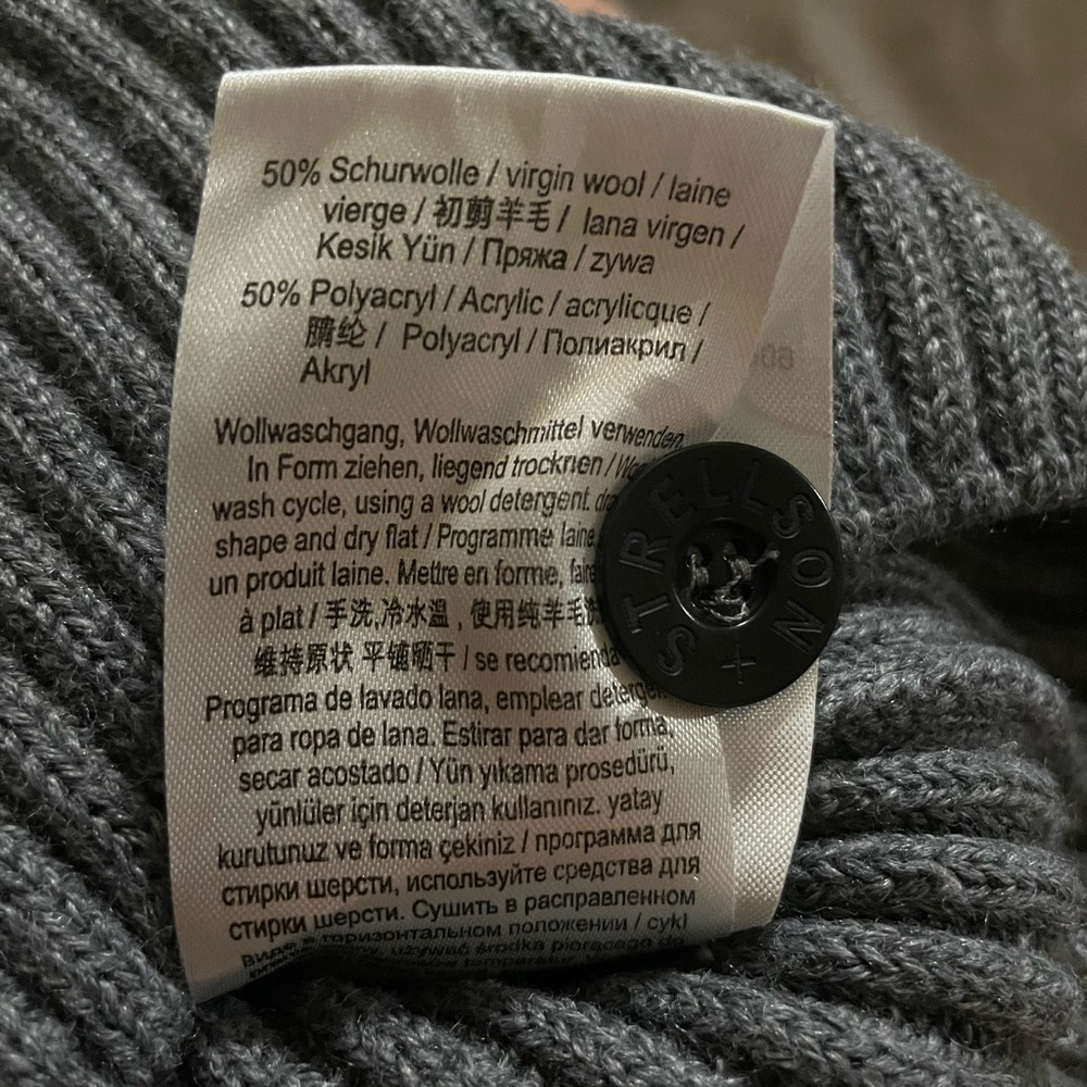 Strellson Ribbed Button/Zipper Neck Heavy Gray Sweater - XL - Picture 8 of 8